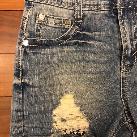 Short - Picture 4 of 7